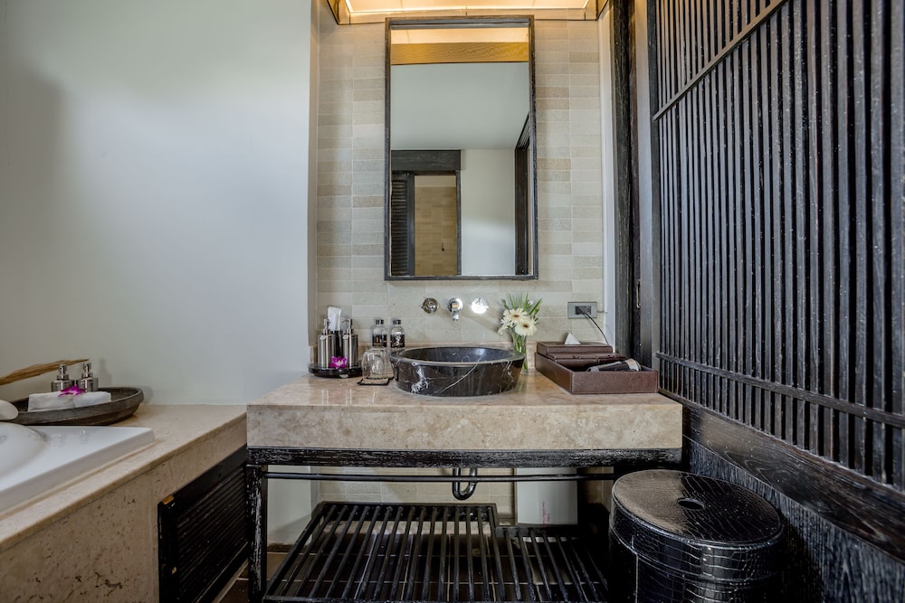 Aruntara Riverside Boutique Hotel Chiang Mai 48/50