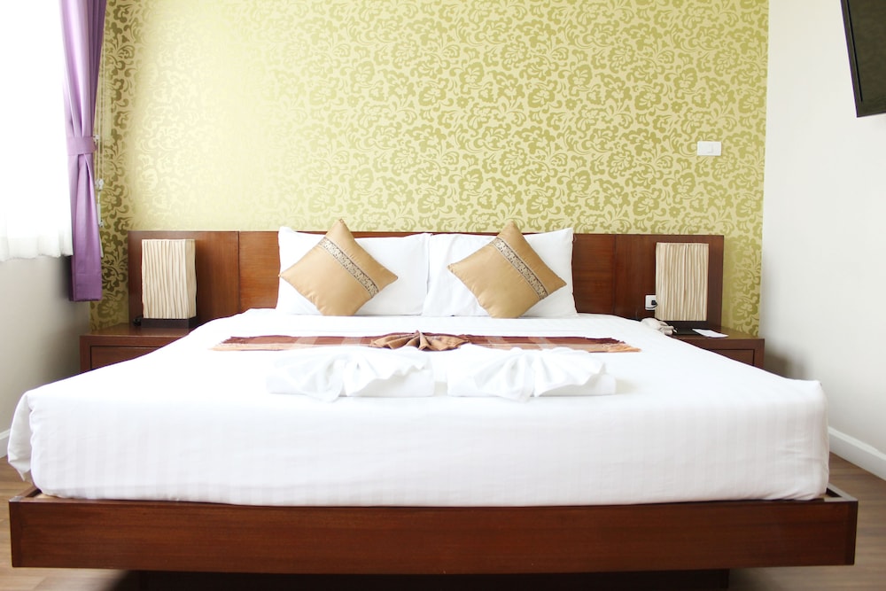 SUITE, DOUBLE BED