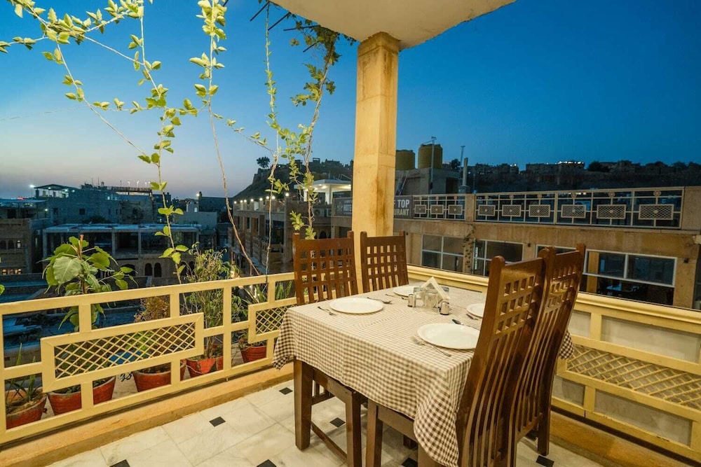 Royal Villa Jaisalmer 35/50