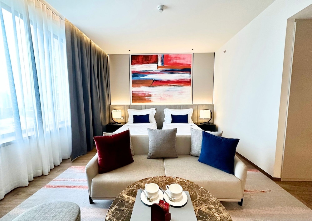 Deluxe, Twin Beds 3/6