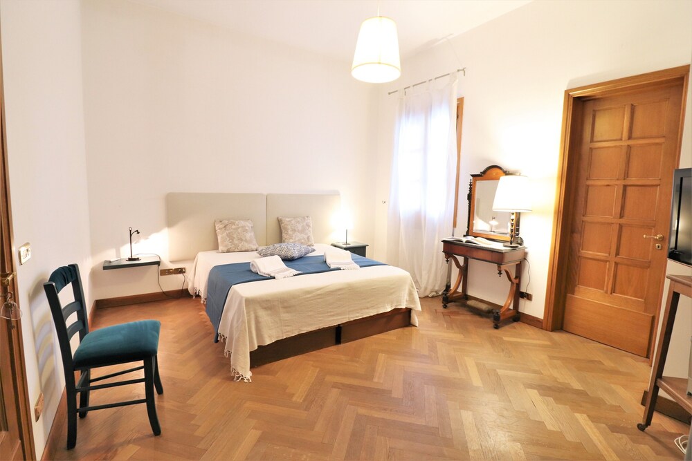 Relais Delle Rose Bed And Breakfast 21/84