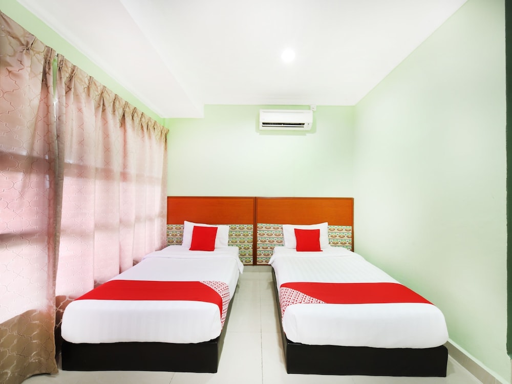 Super OYO 720 Corridor Hotel 2 14/19