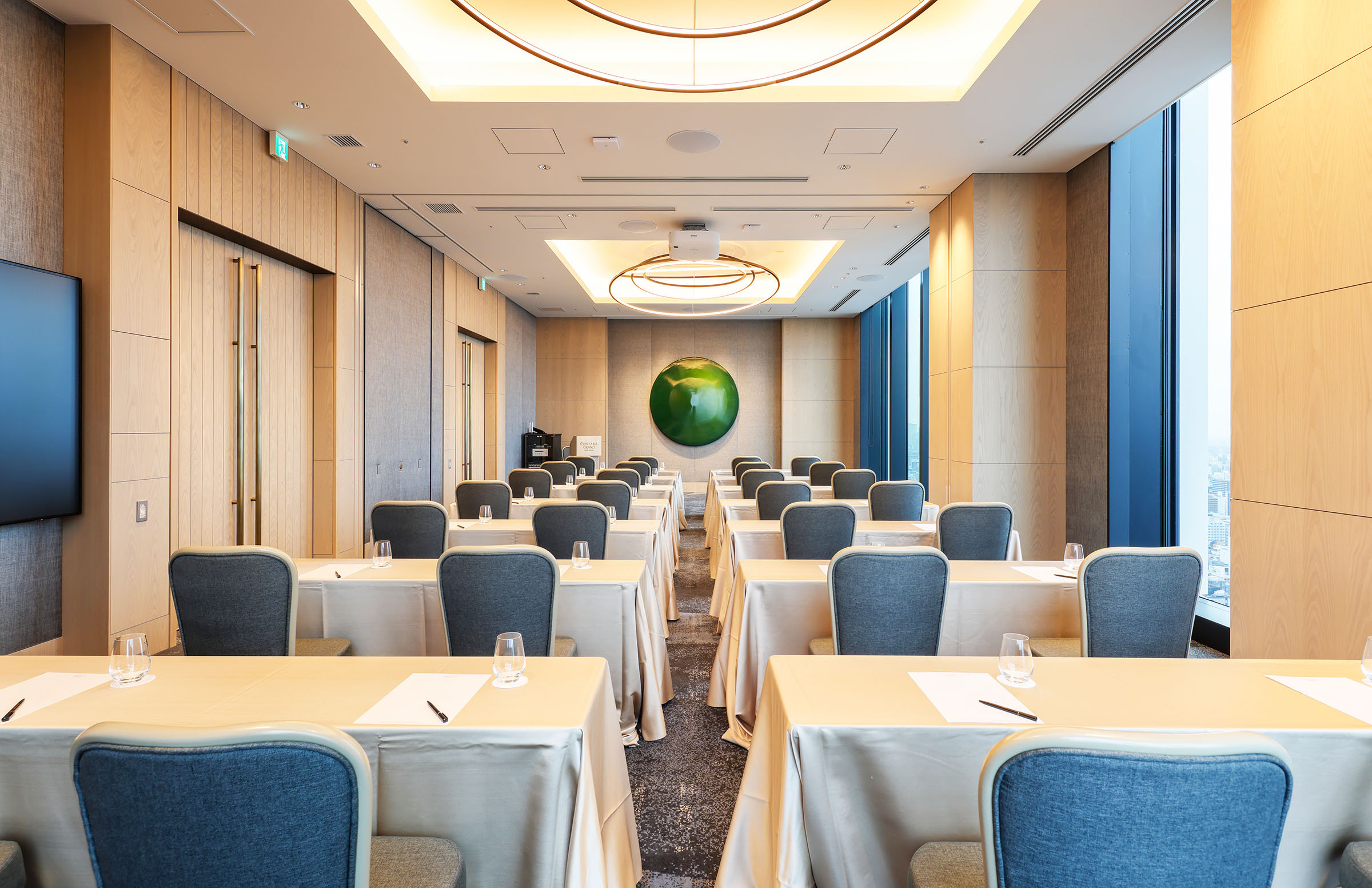 Centara Grand Hotel Osaka 40/50