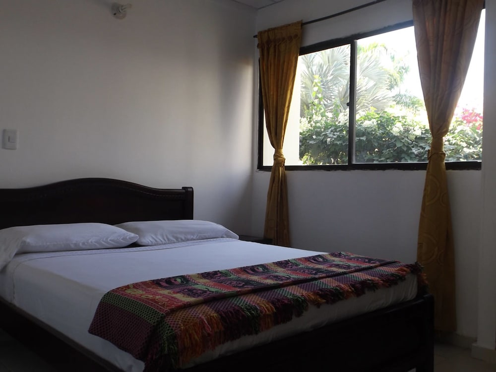 STANDARD, DOUBLE BED