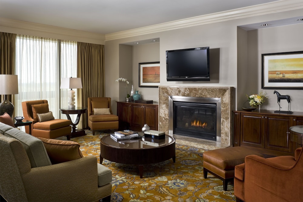 St Regis Hotel 20/33