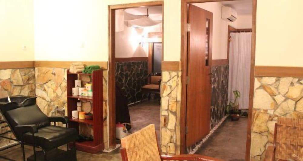 Cantya Hotel 31/32