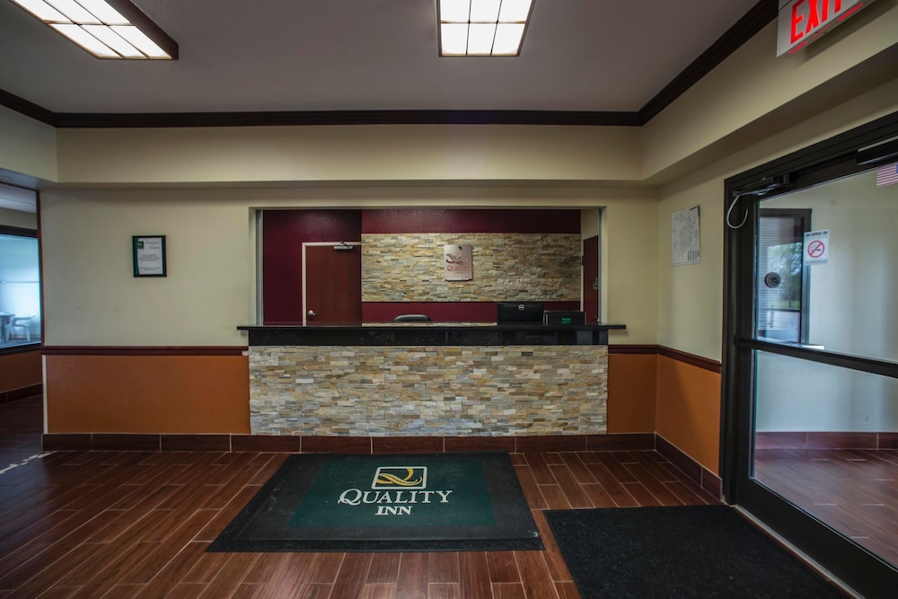 Quality Inn Harrisburg 2/16