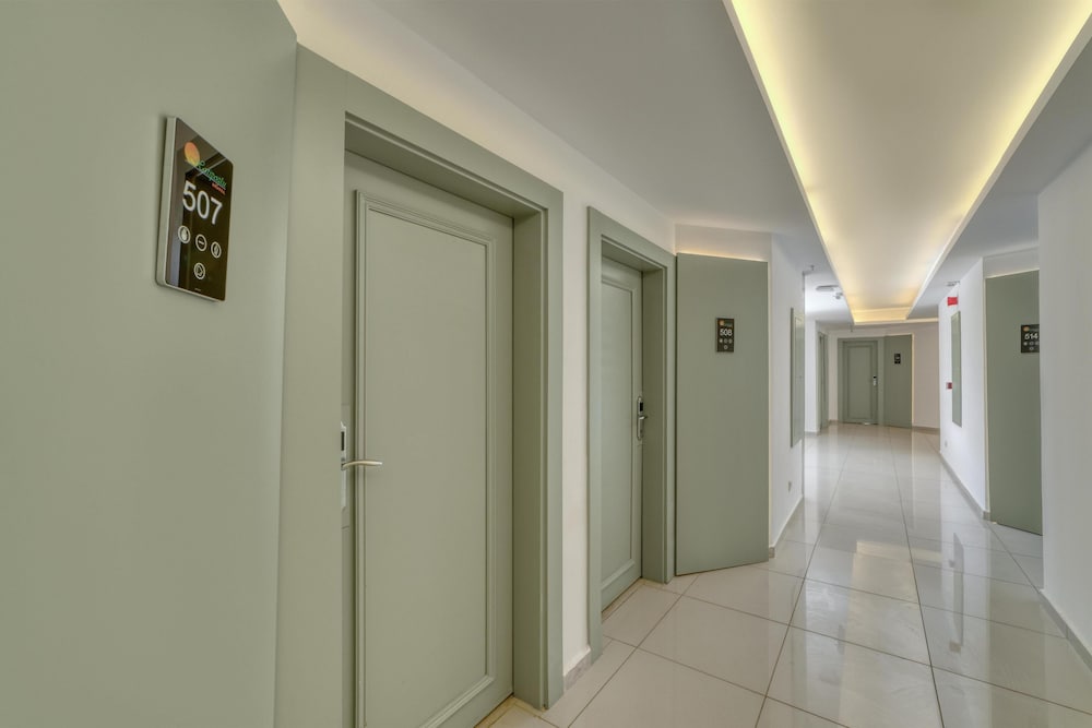 Hatipoglu Beach Hotel 11/66