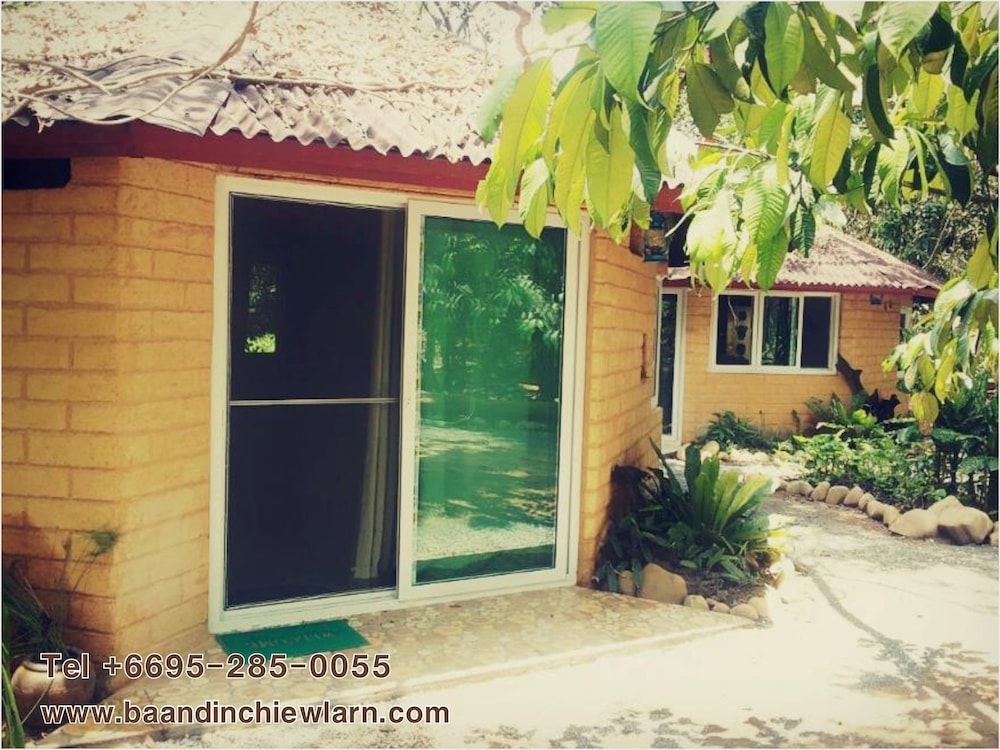 Baandin Chiewlarn Resort 9/68