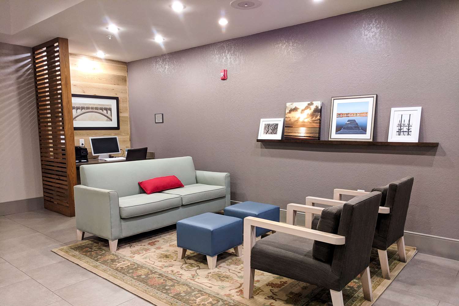 Comfort Inn & Suites Slidell - New Orleans Area 9/18