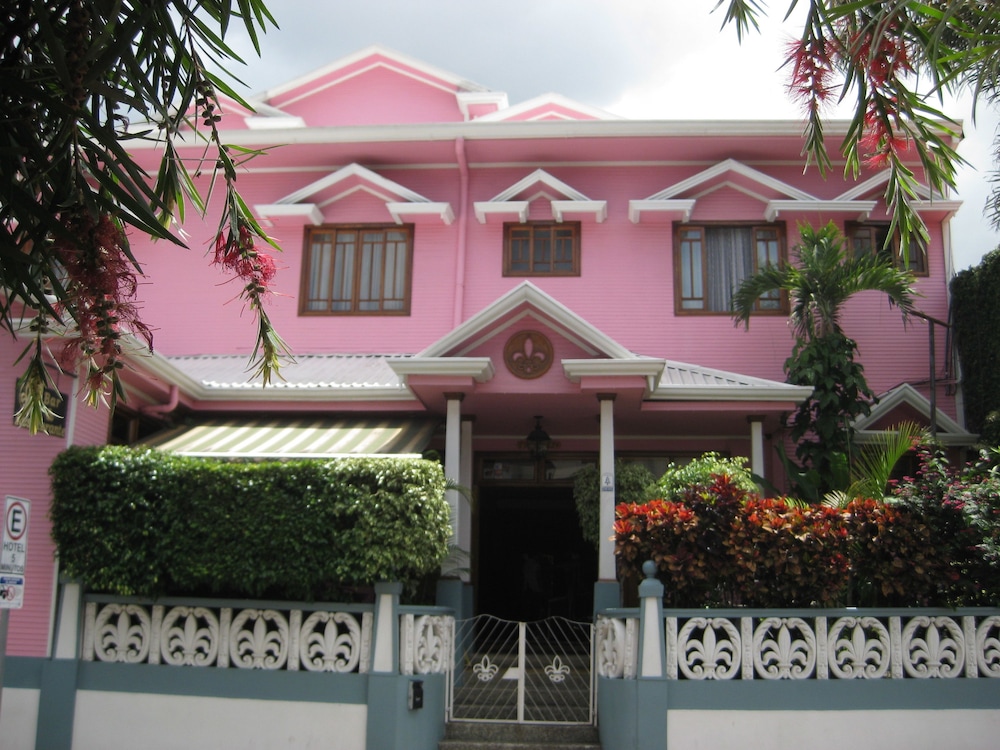 Fleur De Lys Hotel 5/61