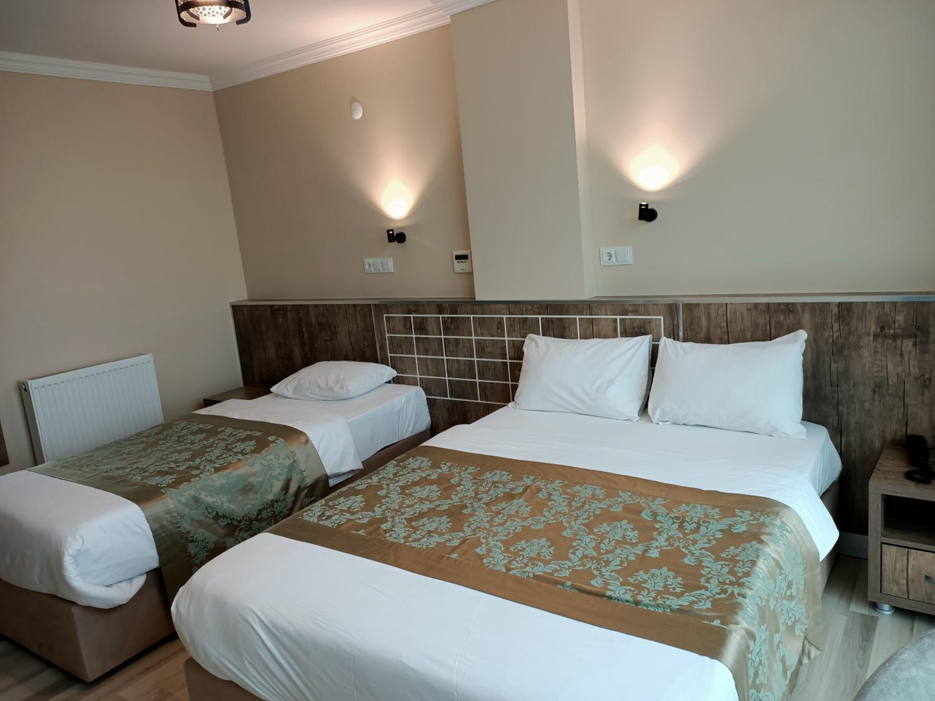 Bal Otel 9/35
