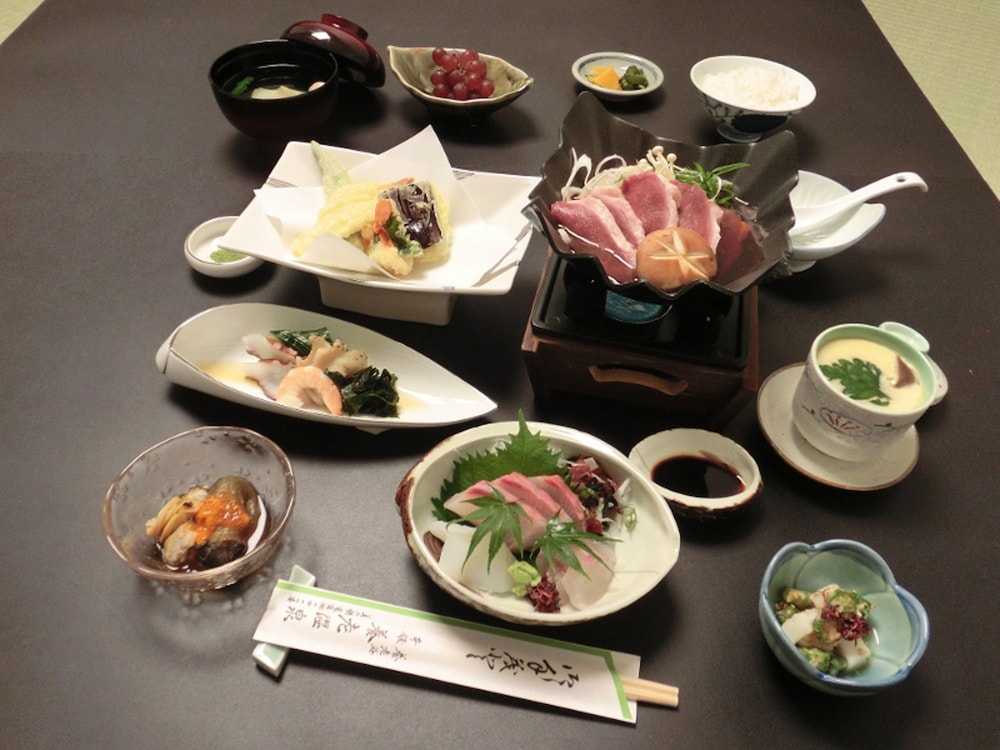 Yourou Onsen Honkan 20/25