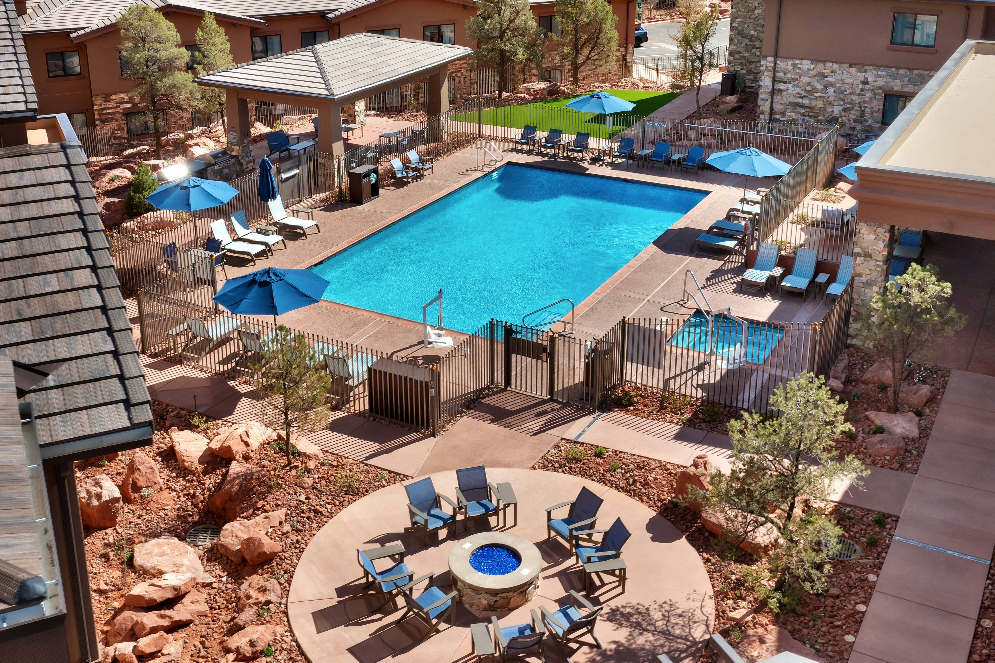 Residence Inn by Marriott Sedona 51/53