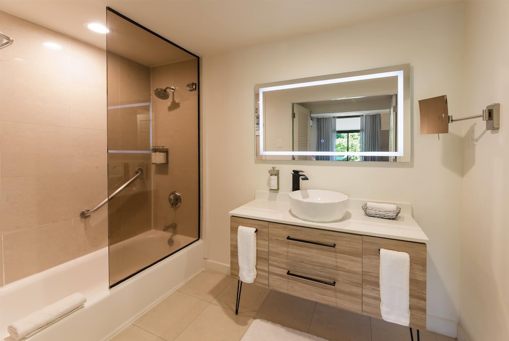 Wyndham Palmas Beach & Golf Boutique Resort 66/66