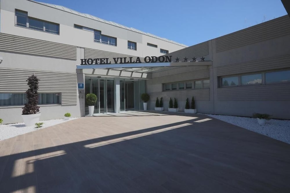 VILLA ODON 44/50