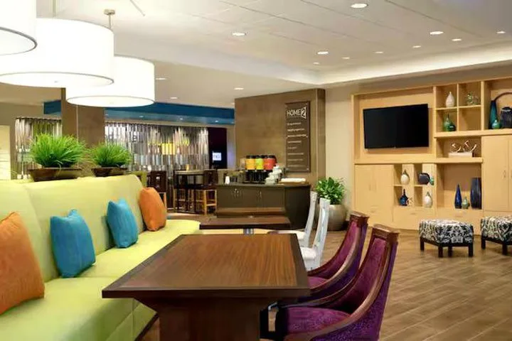 Home2 Suites by Hilton American Canyon Napa Valley 13/16