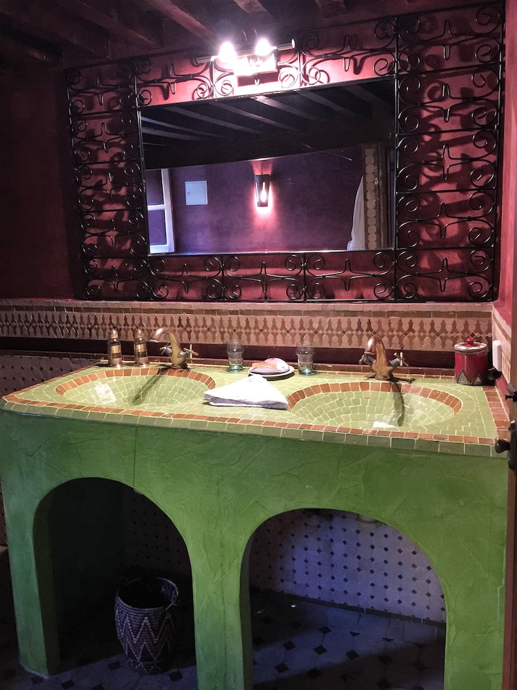 RIAD LA CLE DE FES 3/50