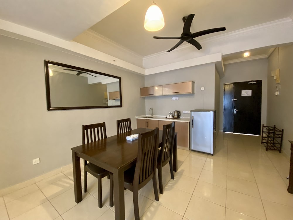Sumai Hotel Apartment 45/58