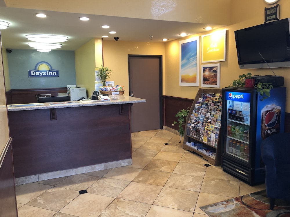 Days Inn By Wyndham Rio Rancho 7/24