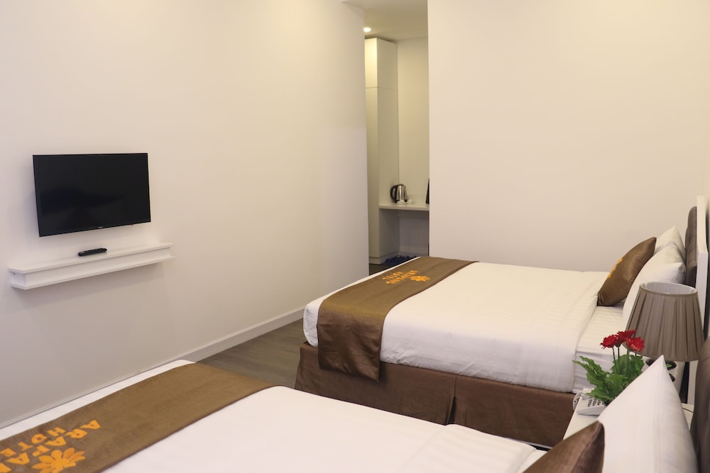 Arapang Hotel 2 10/18