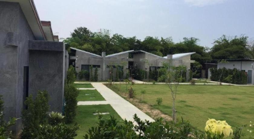 Baanwaan Resort Hat Yai 40/56