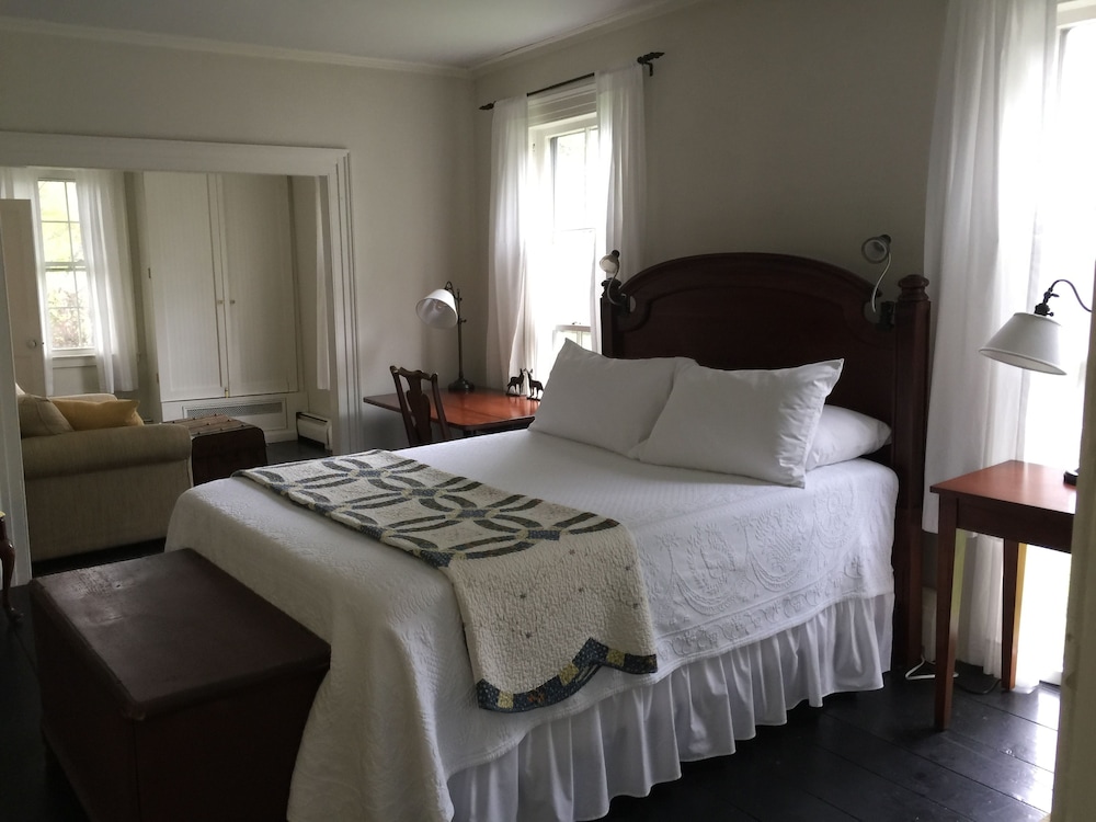 Eddington House Inn 5/23