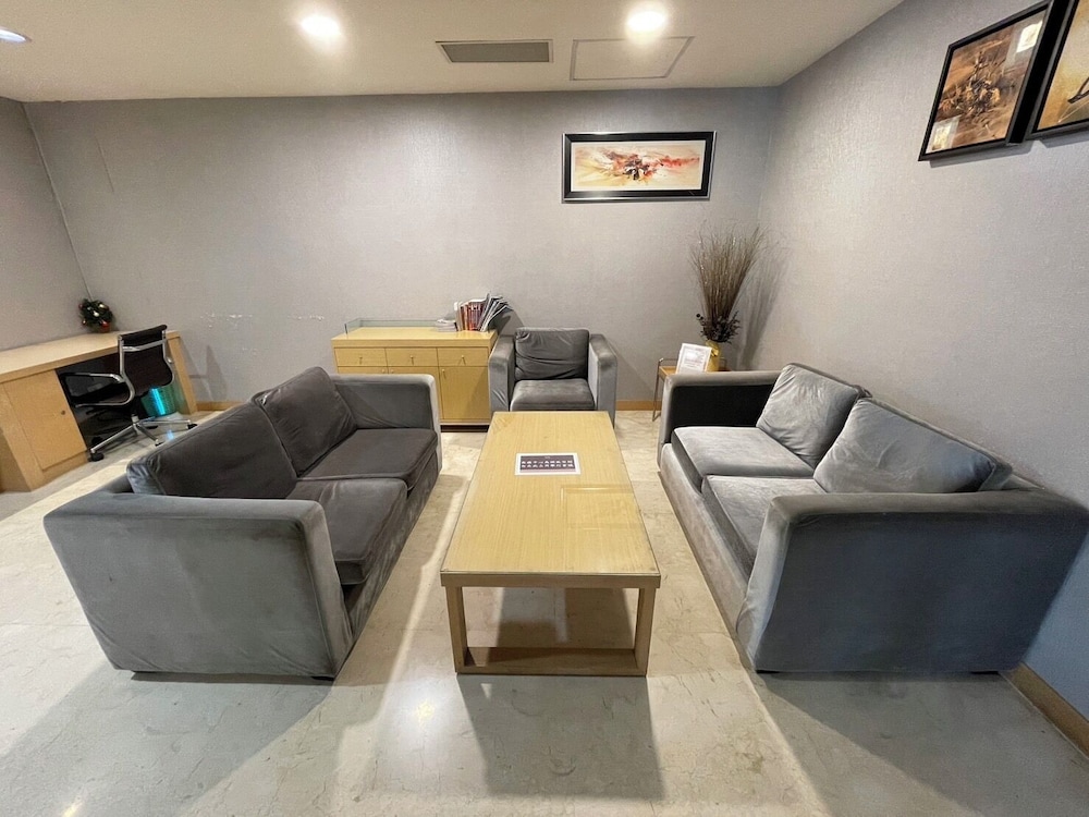 Delton Hotel 45/66