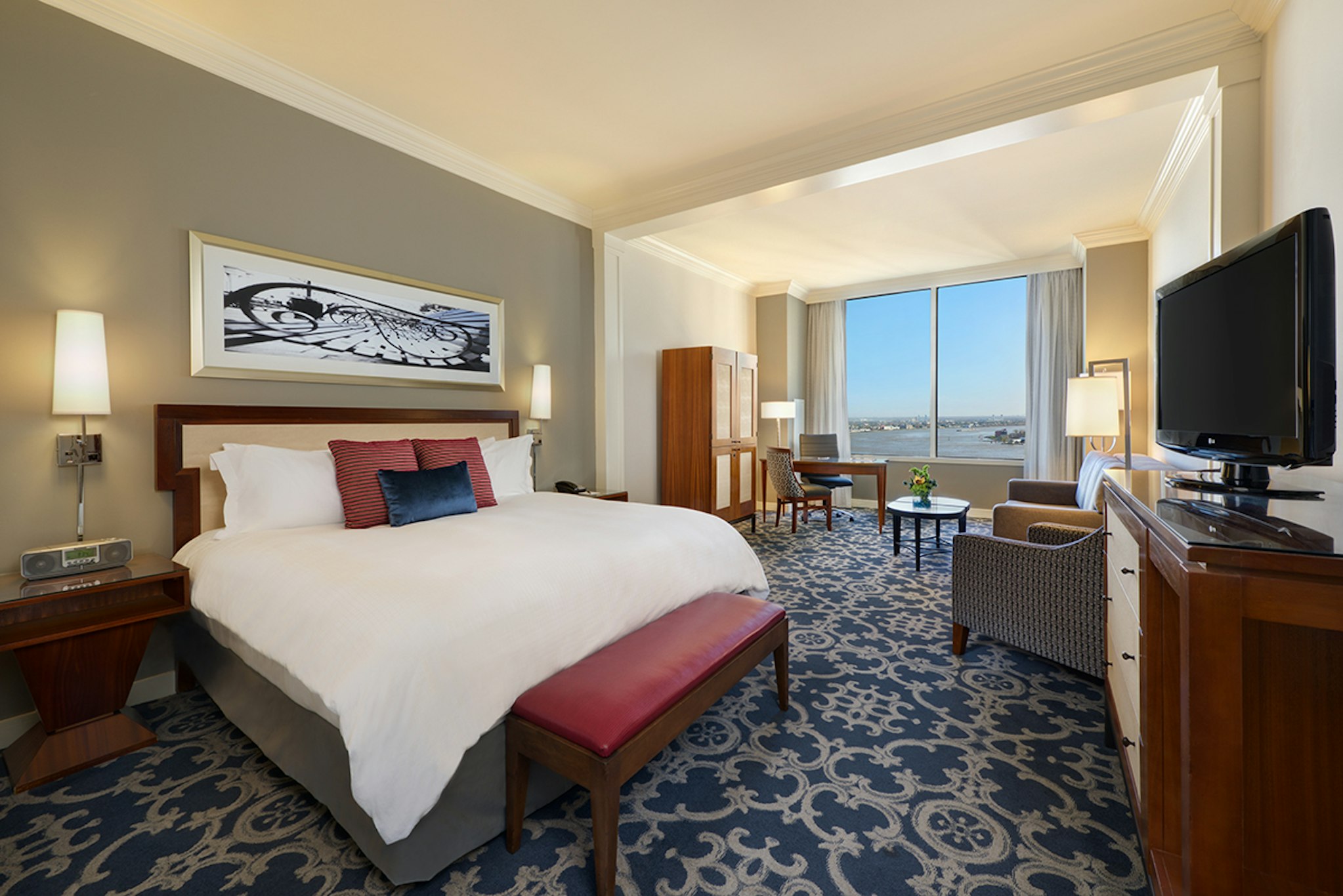 Loews New Orleans Hotel 28/72