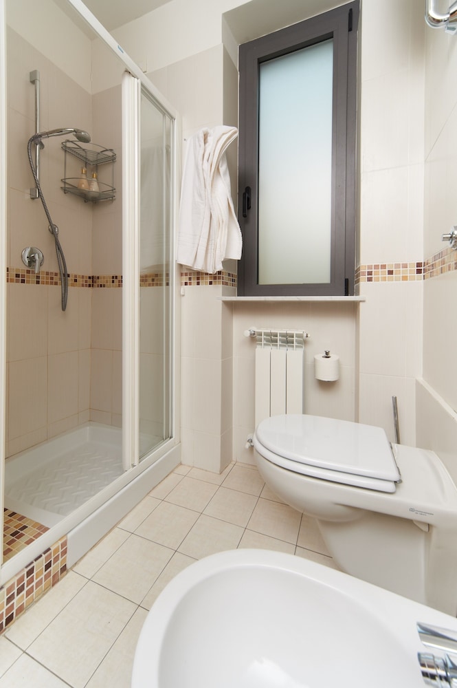 Hotel Sirio 39/44