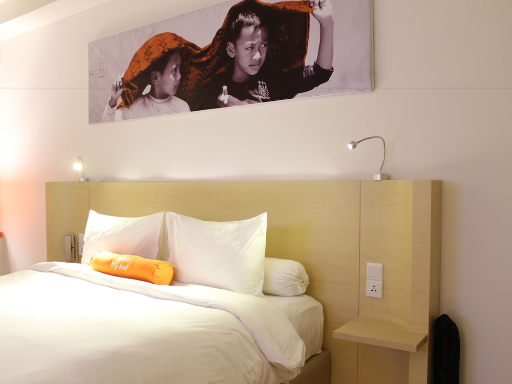 Harris Hotel Pontianak 18/50