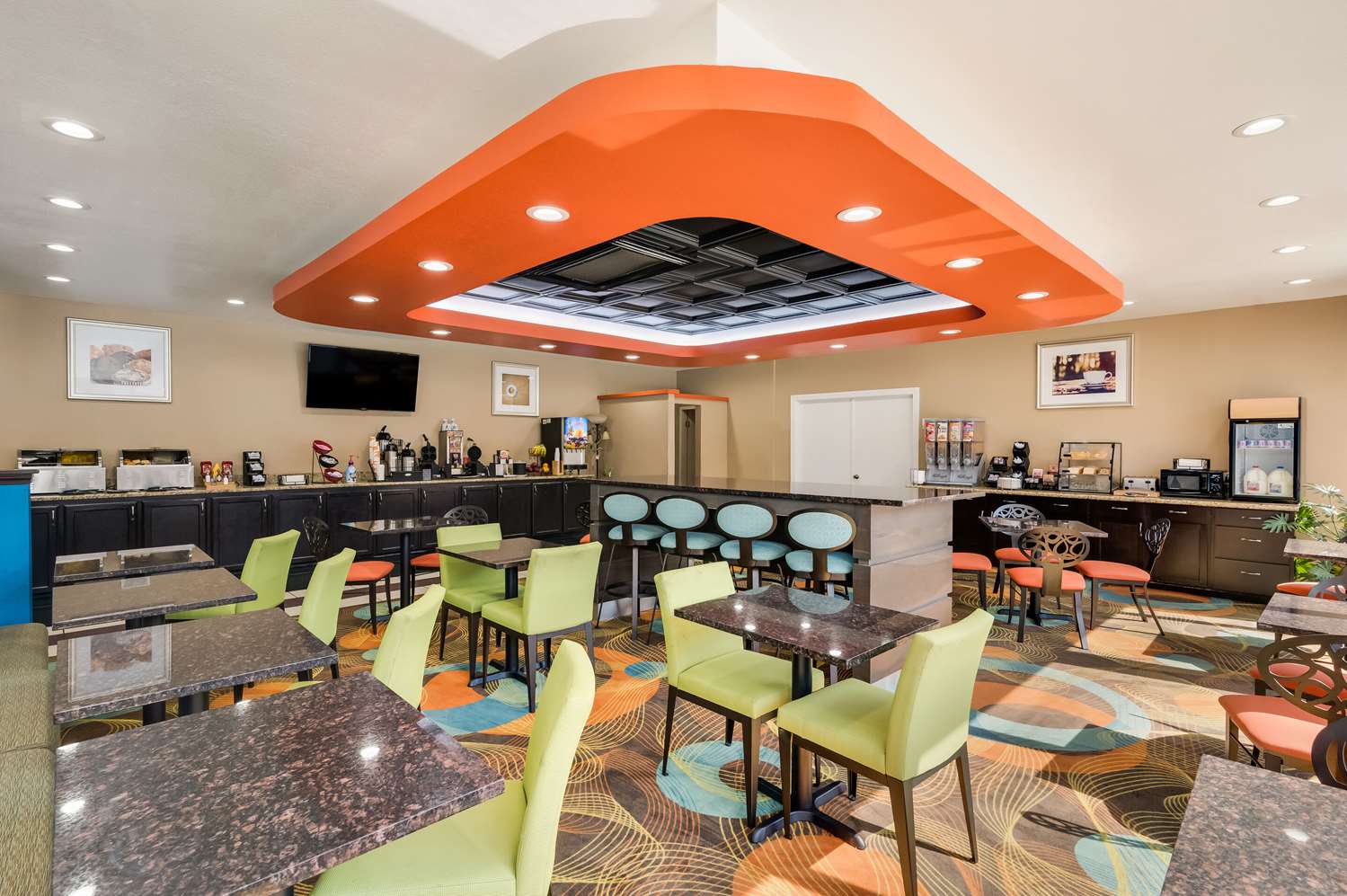 Clarion Inn & Suites Russellville I-40 11/20