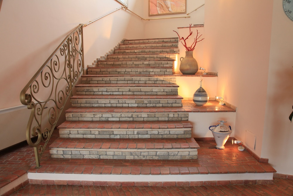 Garden Hotel Vulcano 36/72