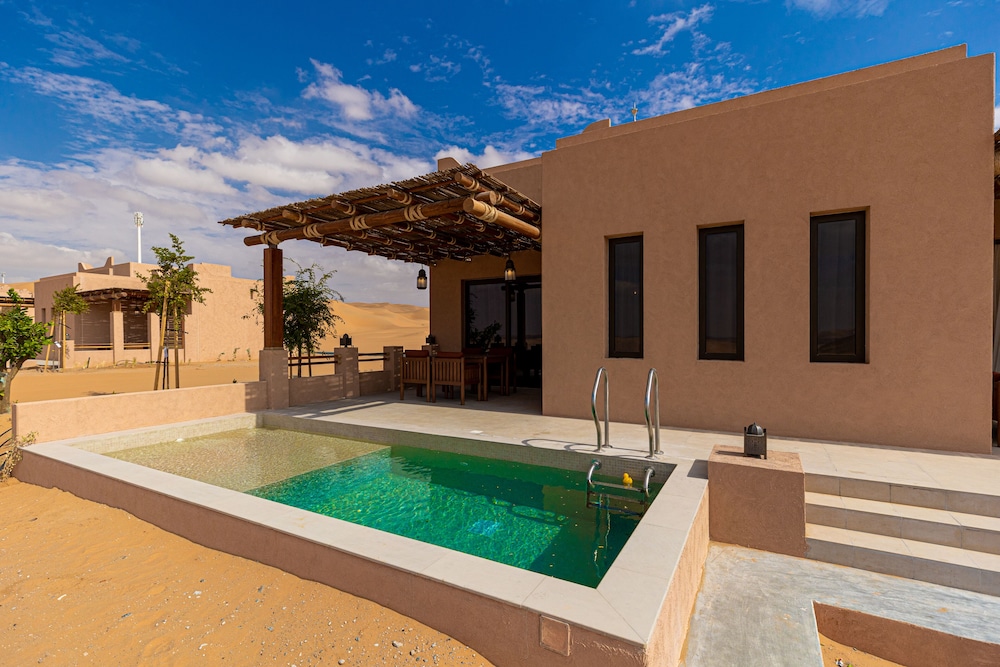 Bab Al Nojoum Bateen Liwa 51/60