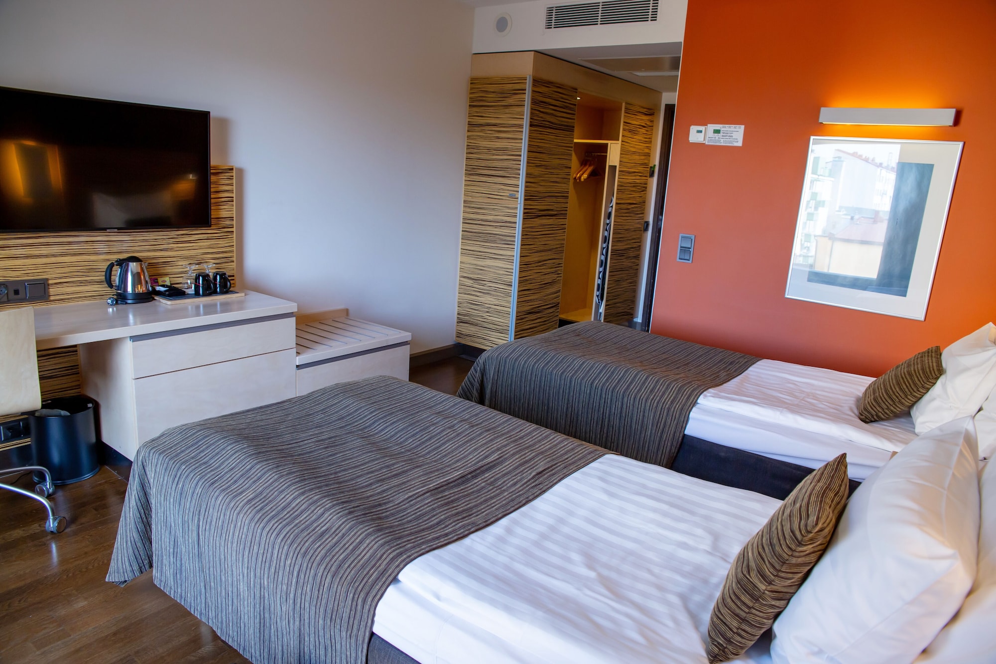 rooms
