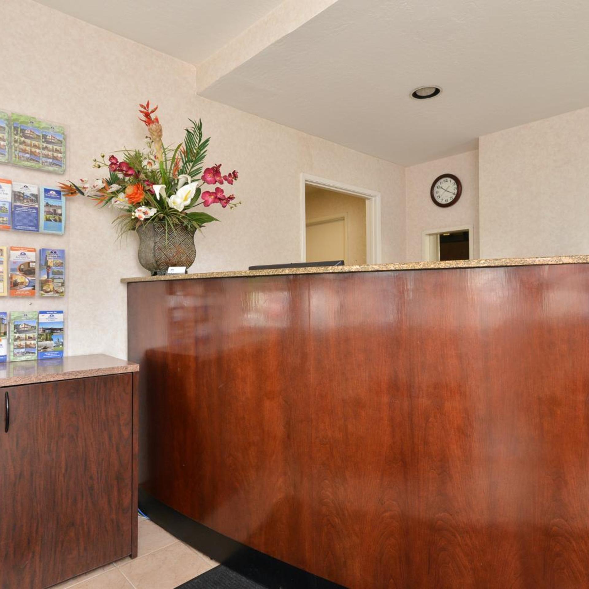 Americas Best Value Inn San Jose Convention Center 9/38