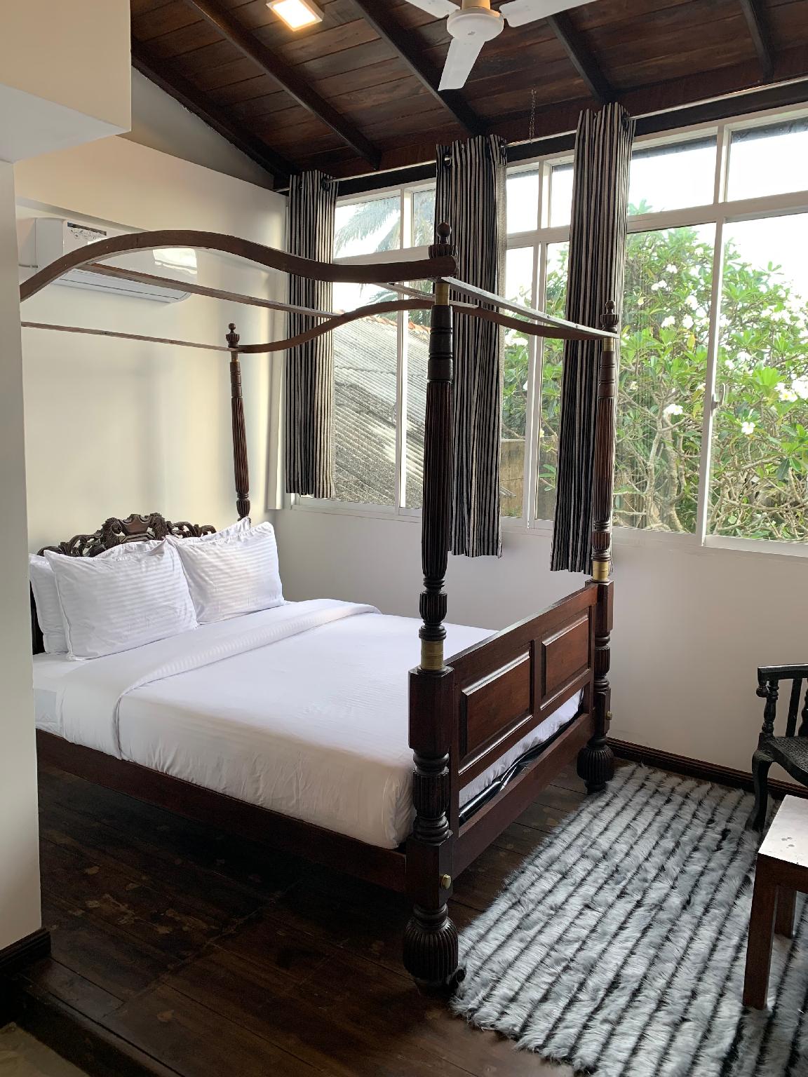 Fort Inn Guest 11/39