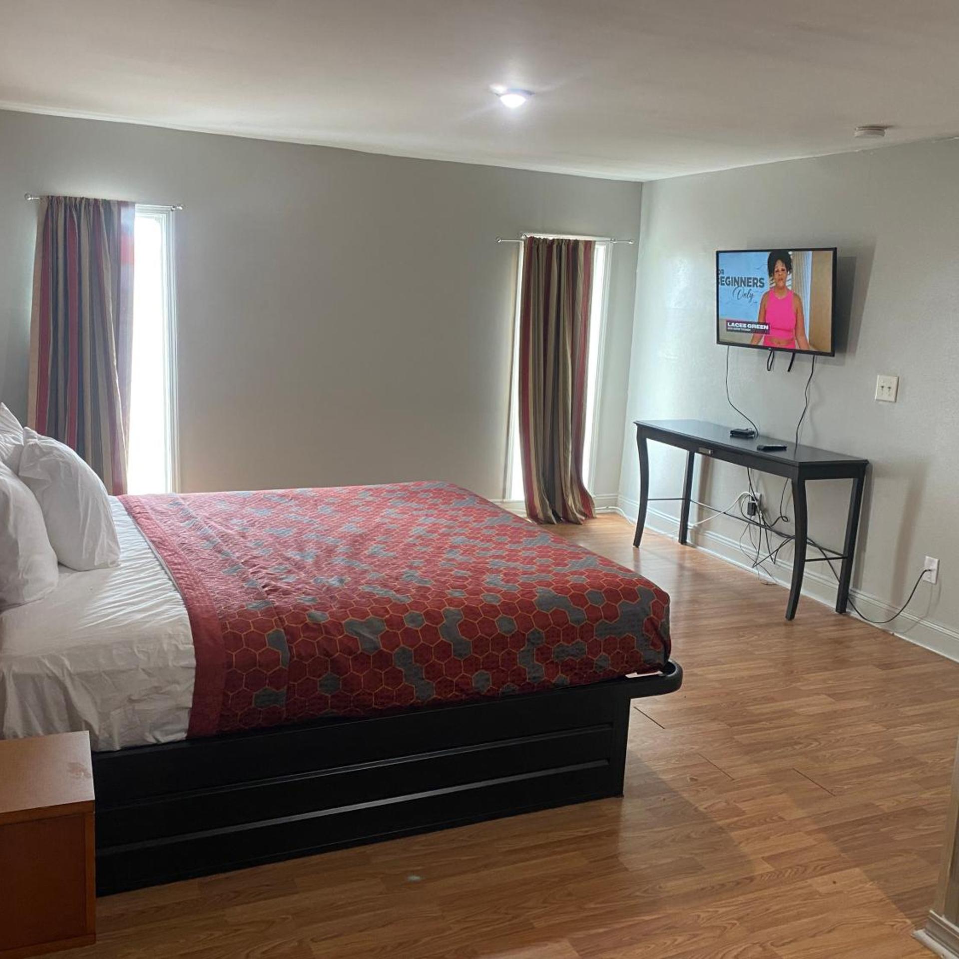 2 Bedrooms, Suite