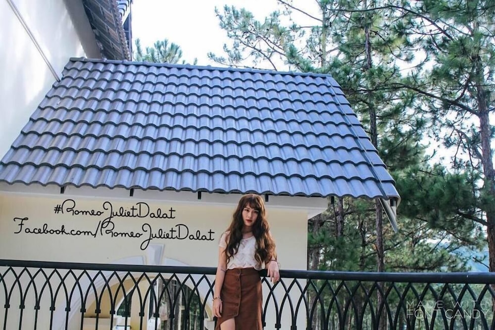 Romeo Juliet Dalat Resort 5/50