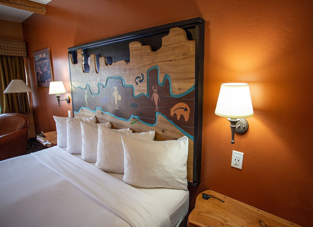 Southwest Inn at Sedona 35/72