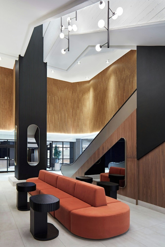 Lobby at Delta Hotels By Marriott Quebec, QUEBEC CITY