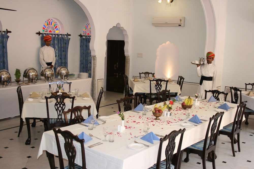 Khandela Haveli A Heritage Boutique Hotel 34/47