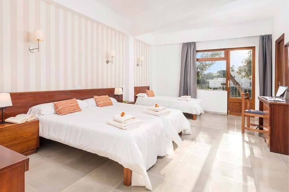 Hotel Santanyi Port 26/60