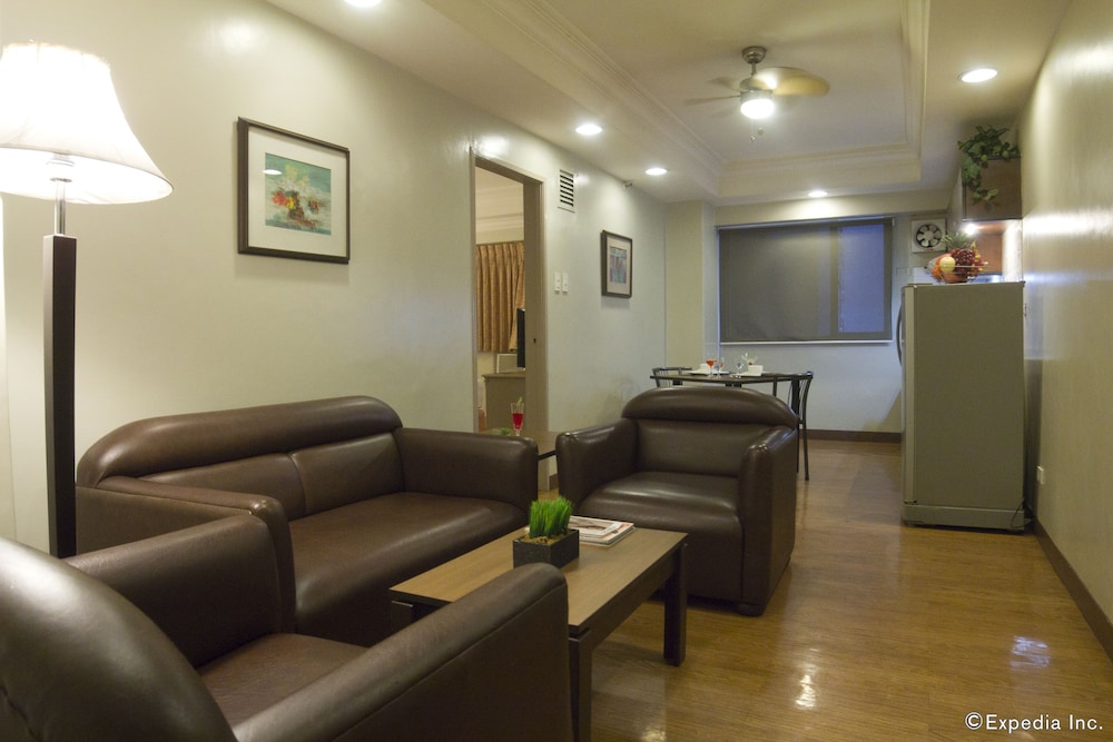 Riviera Mansion Hotel 35/45