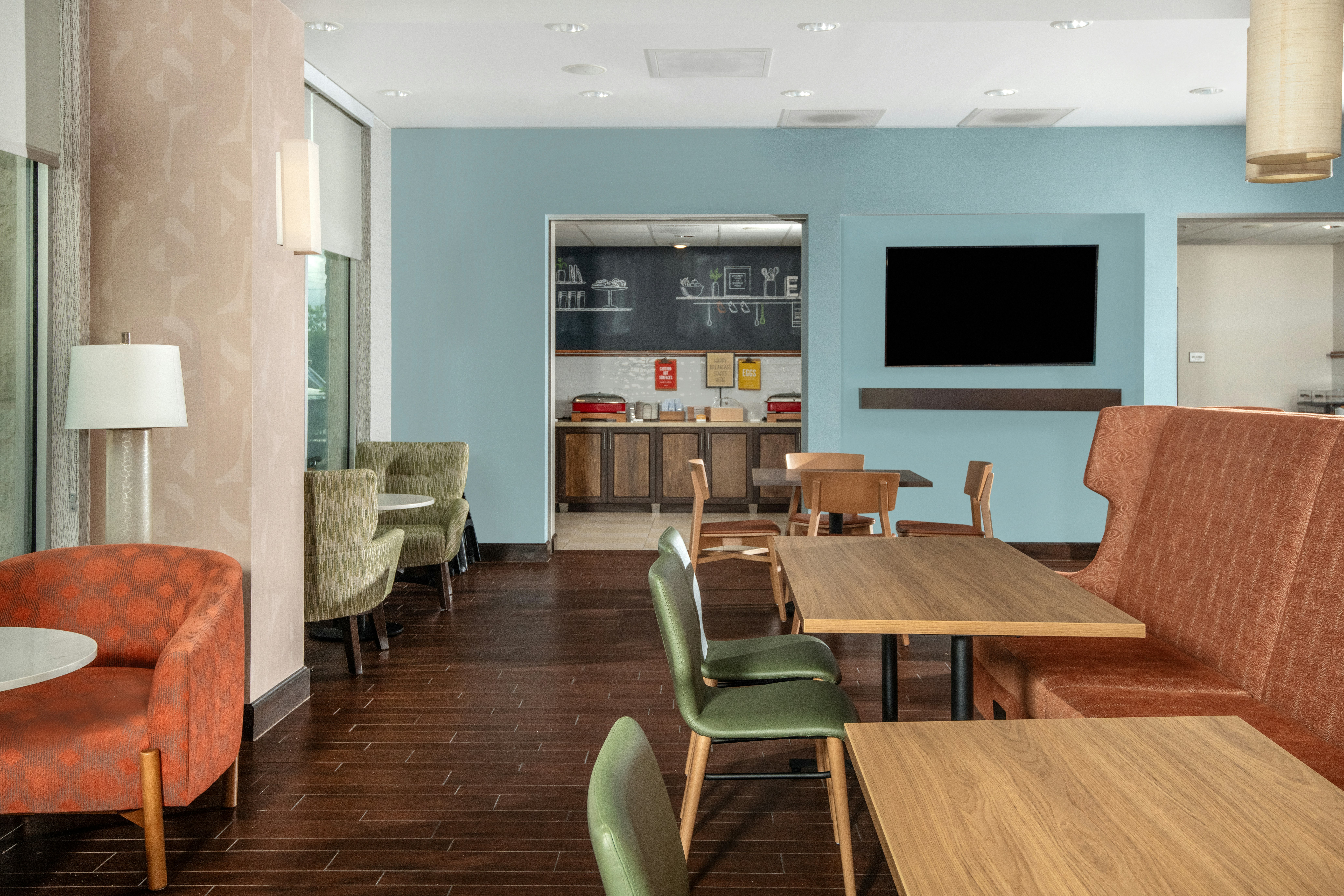 HAMPTON INN AUSTIN/OAK HILL 54/64