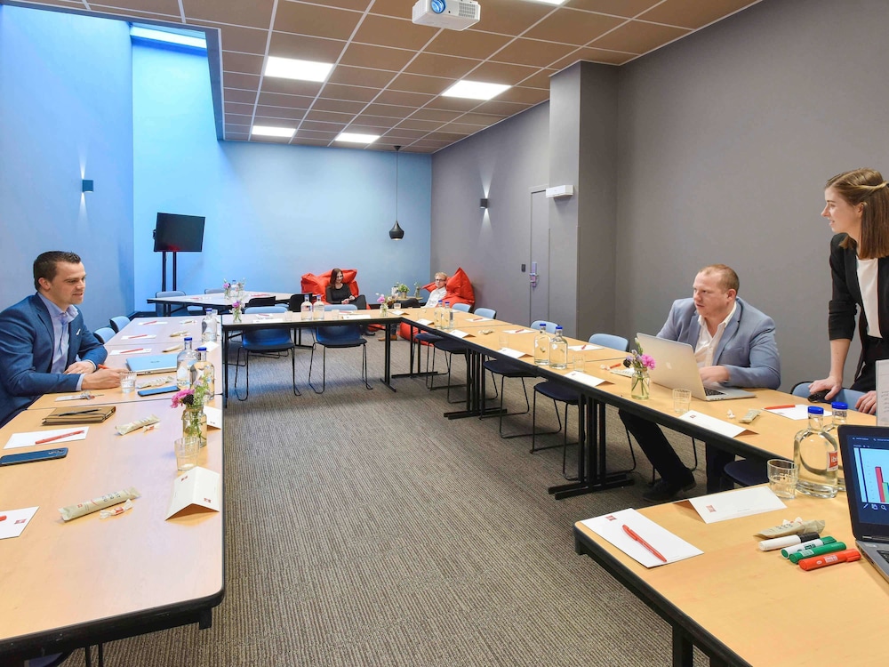 Ibis Kortrijk Centrum 41/48