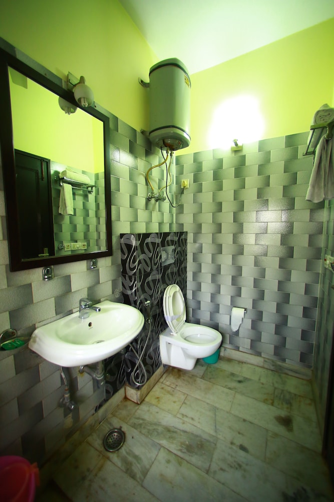 Sundeep Inn 46/46