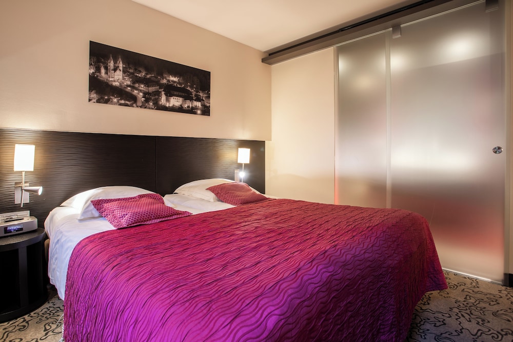 Koener Hotel and Spa 12/50