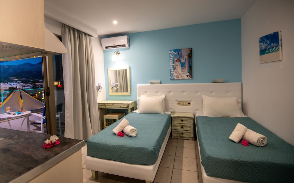 Kastro Beach Apartments 17/50