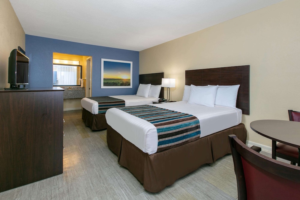 Room, 2 Double Beds, Smoking